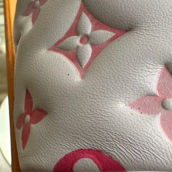 New Louis Vuitton Revival Mule By the Pool EU41 - Picture 10 of 16